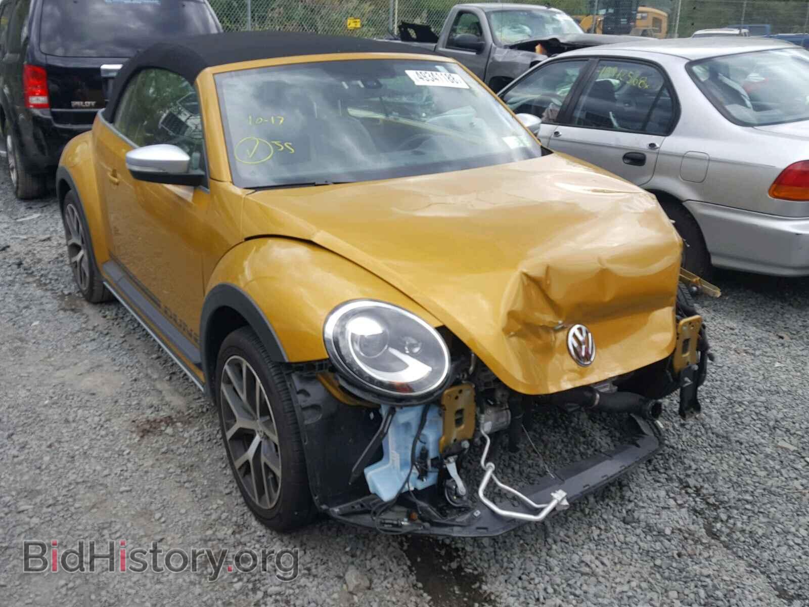 Photo 3VWT17AT1HM823554 - VOLKSWAGEN BEETLE 2017