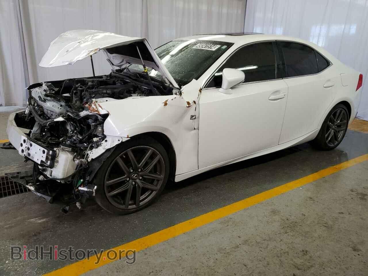 Photo JTHC81D26J5033806 - LEXUS IS 2018
