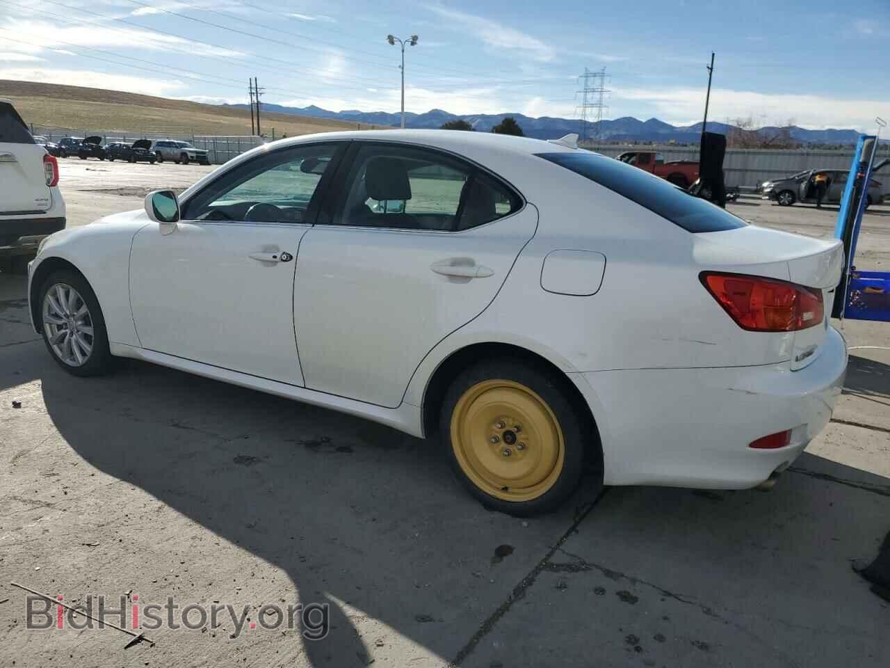 2008 LEXUS IS - VIN: JTHCK262X85018224 - Photo 2