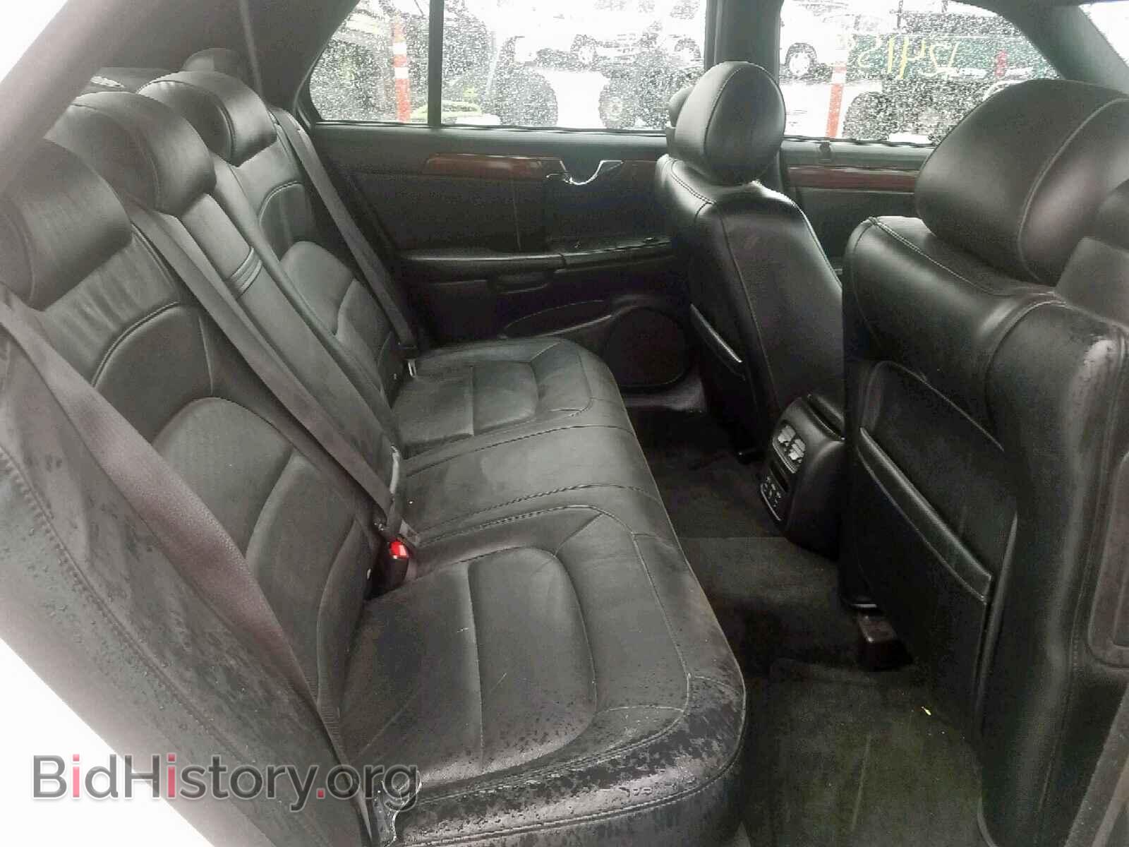 2004 CADILLAC DEVILLE - VIN: 1G6KD54Y04U106301 - Photo 6