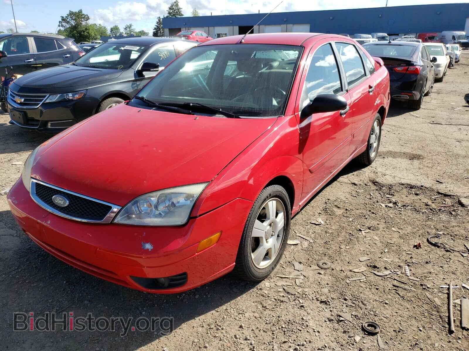 2007 FORD FOCUS - VIN: 1FAHP34N27W303221 - Фото 2