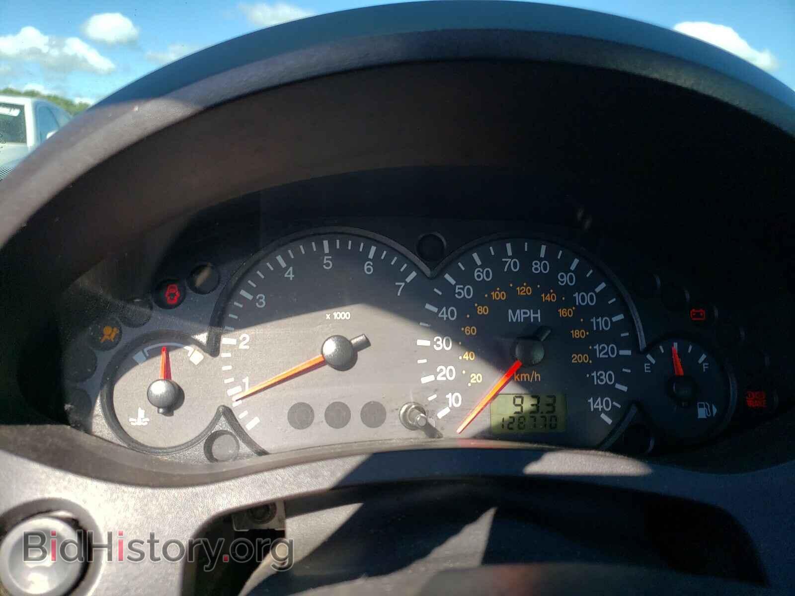2007 FORD FOCUS - VIN: 1FAHP34N27W303221 - Фото 8