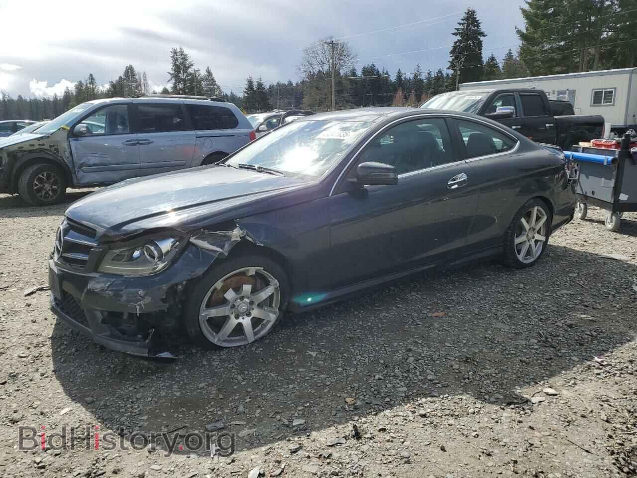 Фотография WDDGJ8JB6CF888111 - MERCEDES-BENZ C-CLASS 2012