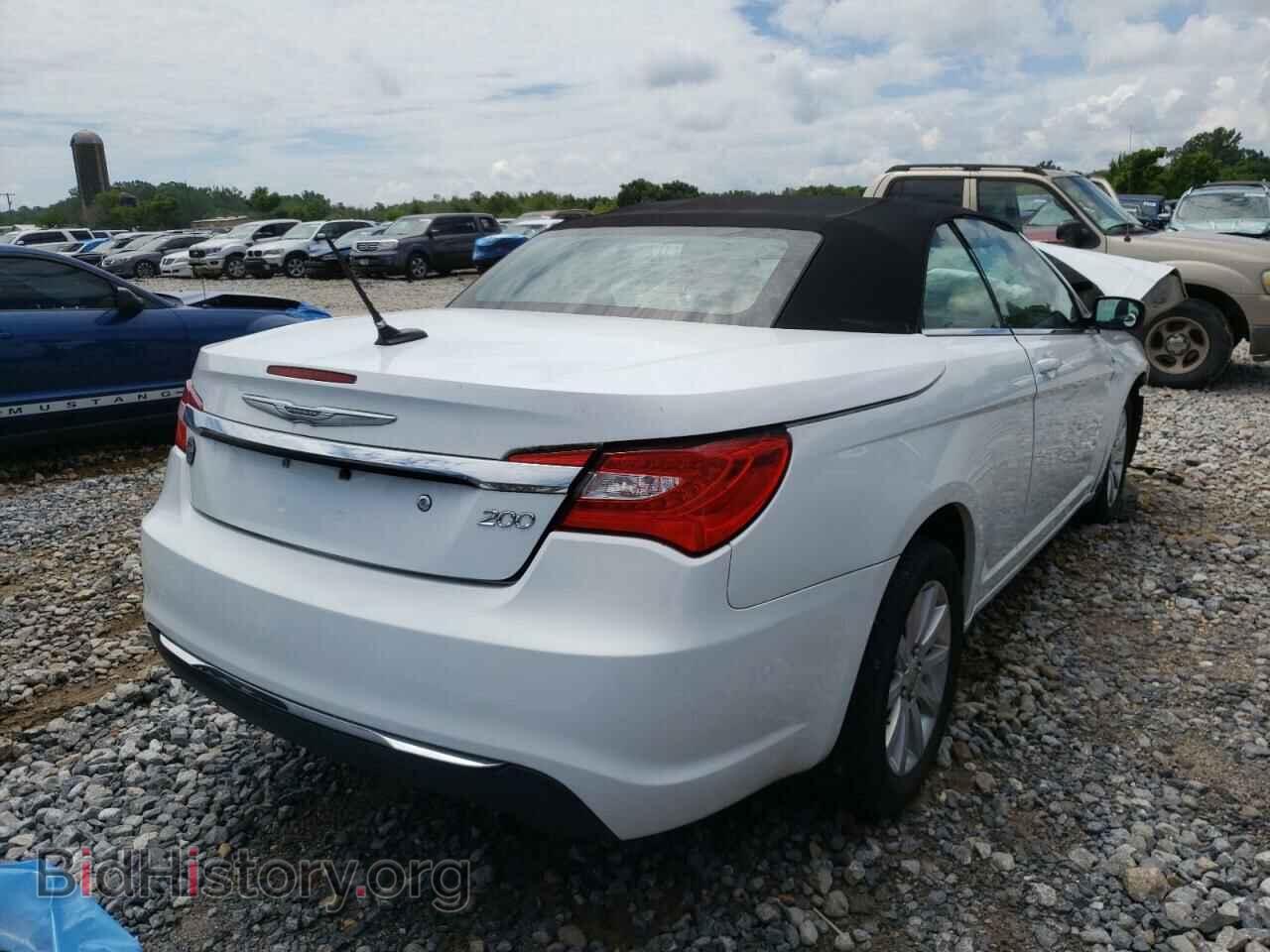 2012 CHRYSLER 200 - VIN: 1C3BCBEB5CN120264 - Фото 4