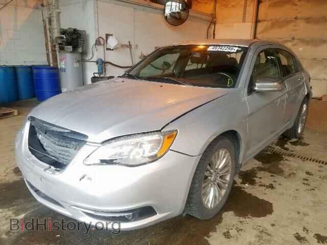 2011 CHRYSLER 200 - VIN: 1C3BC2FG3BN556071 - Фото 2