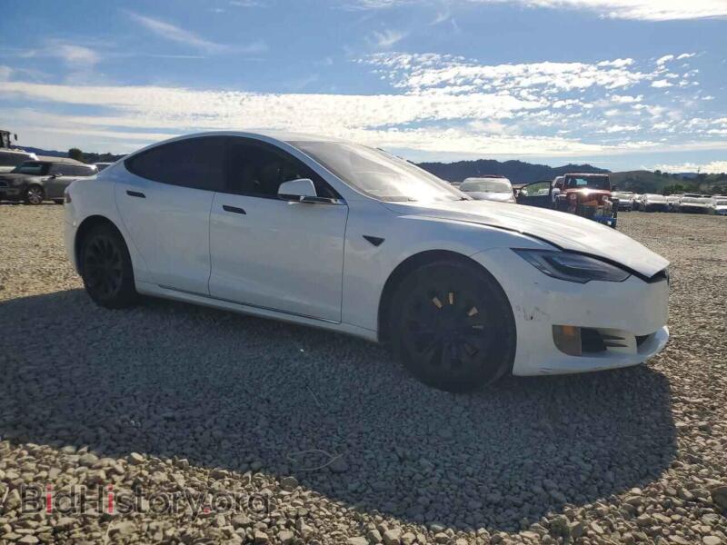 2016 Tesla MODEL S (VIN 5YJSA1E19GF157972) — фото 4 из 15