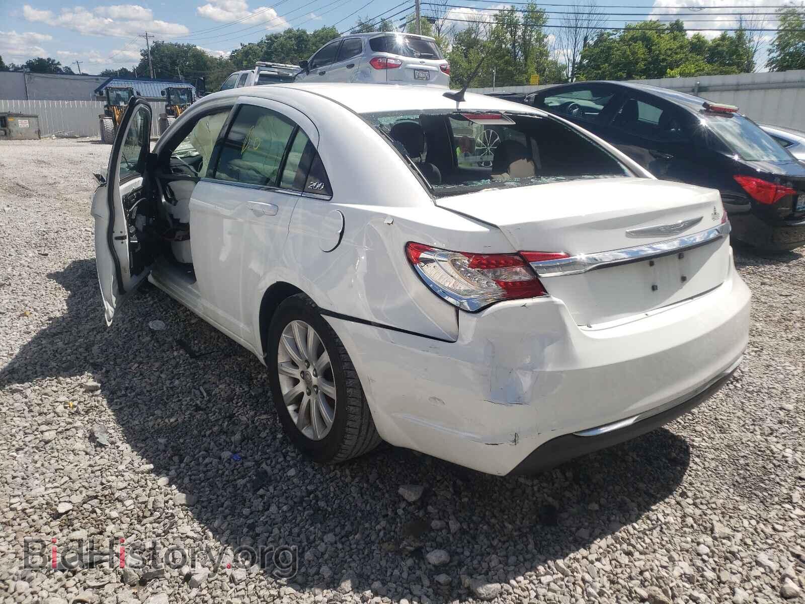 2011 CHRYSLER 200 - VIN: 1C3BC1FB7BN549865 - Фото 3
