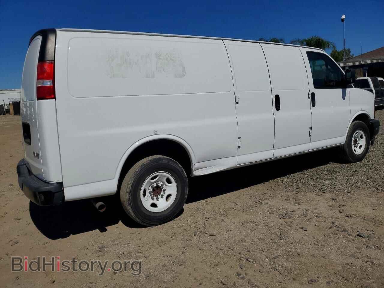 2017 GMC SAVANA - VIN: 1GTW7BFF1H1323363 - Фото 3