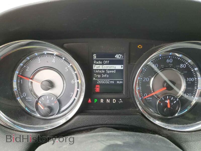 2011 Chrysler MINIVAN (VIN 2A4RR5DG5BR665562) — photo 9 of 13