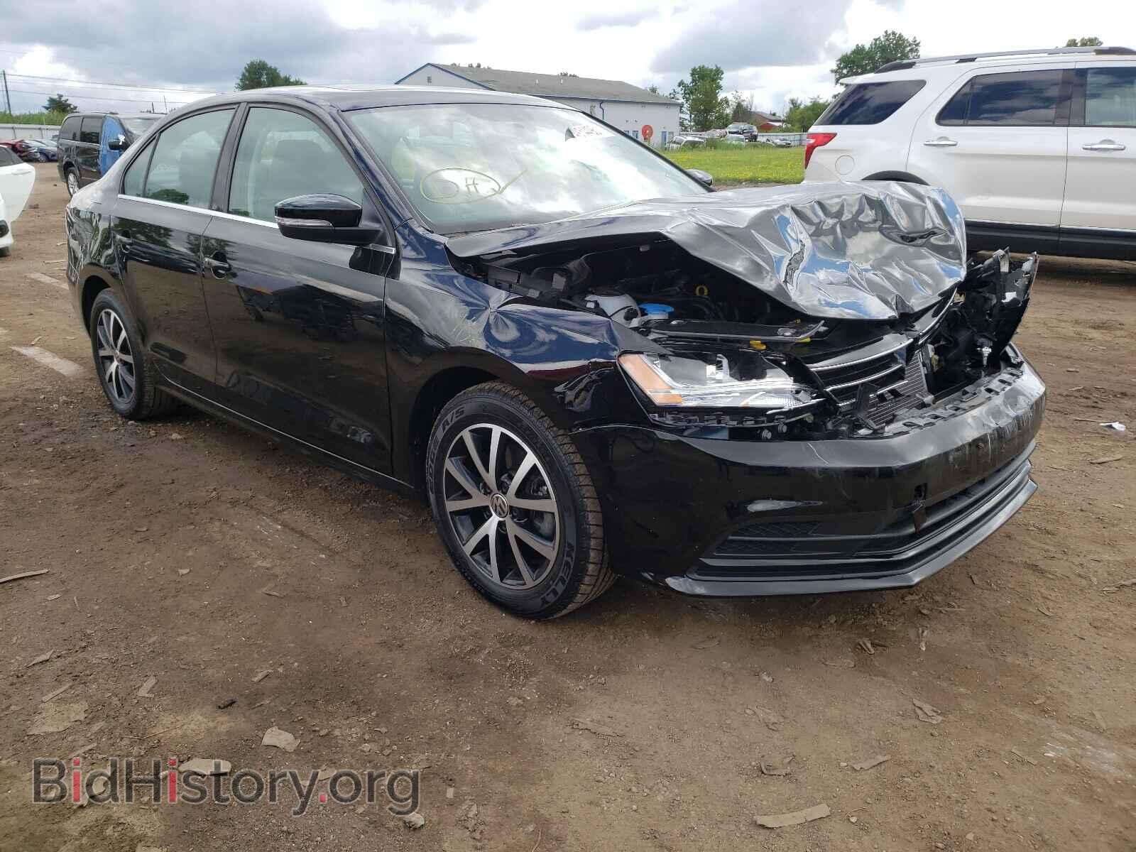 Фотография 3VWDB7AJ3HM384342 - VOLKSWAGEN JETTA 2017
