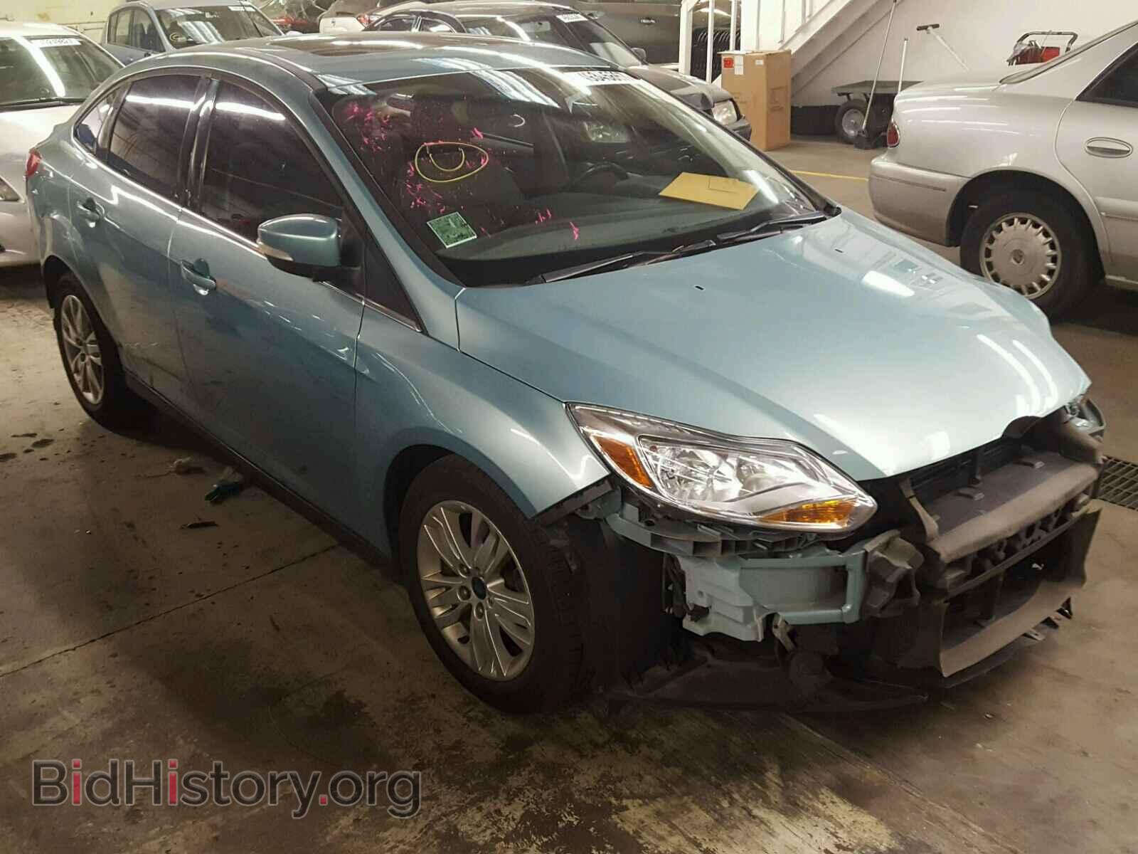 Photo 1FAHP3H27CL374264 - FORD FOCUS 2012