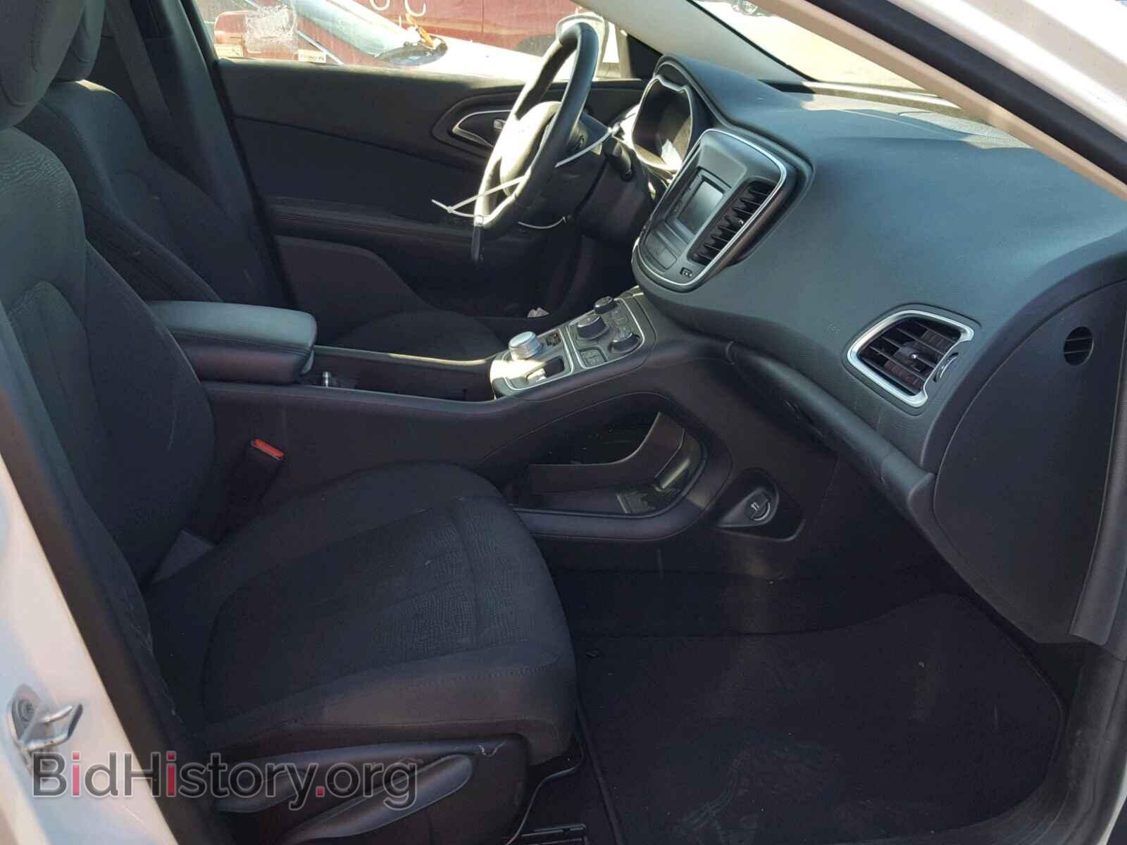 2016 CHRYSLER 200 - VIN: 1C3CCCAB0GN123949 - Photo 5