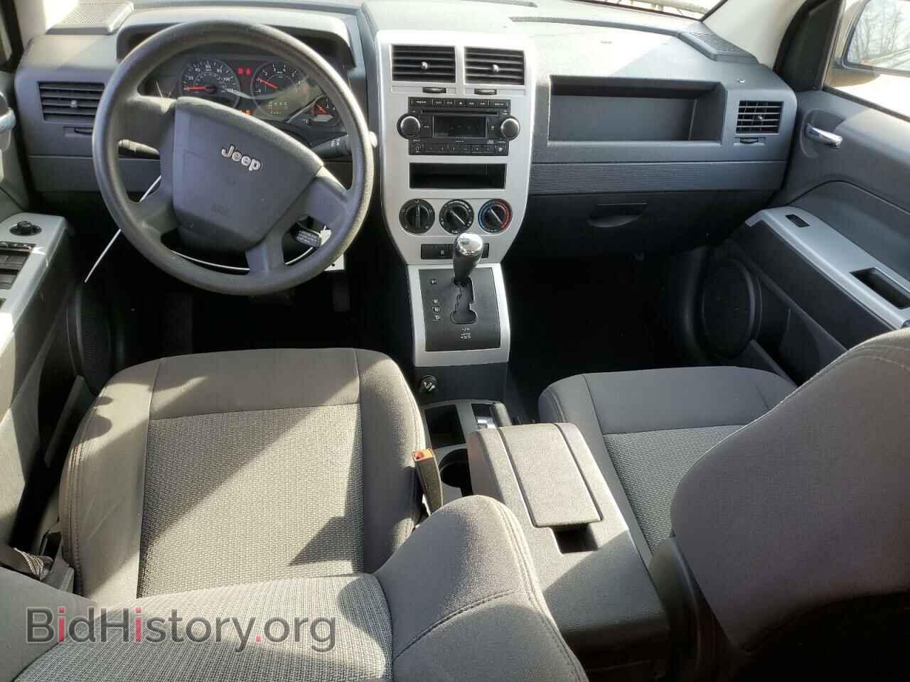 2008 JEEP COMPASS - VIN: 1J8FF47W68D686438 - Фото 8