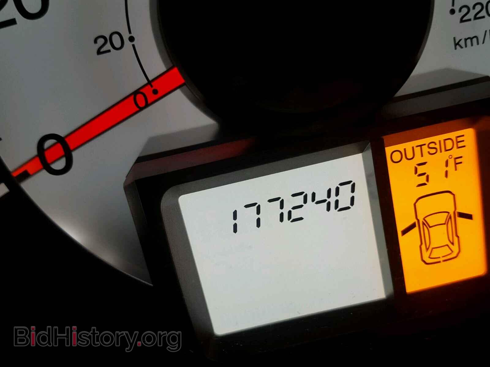 2011 HONDA PILOT - VIN: 5FNYF4H50BB015353 - Фото 8