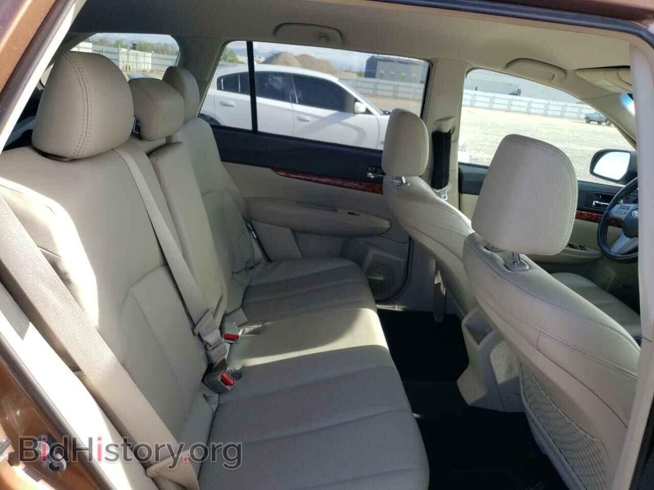 2011 SUBARU OUTBACK - VIN: 4S4BRBJC1B3389683 - Photo 10
