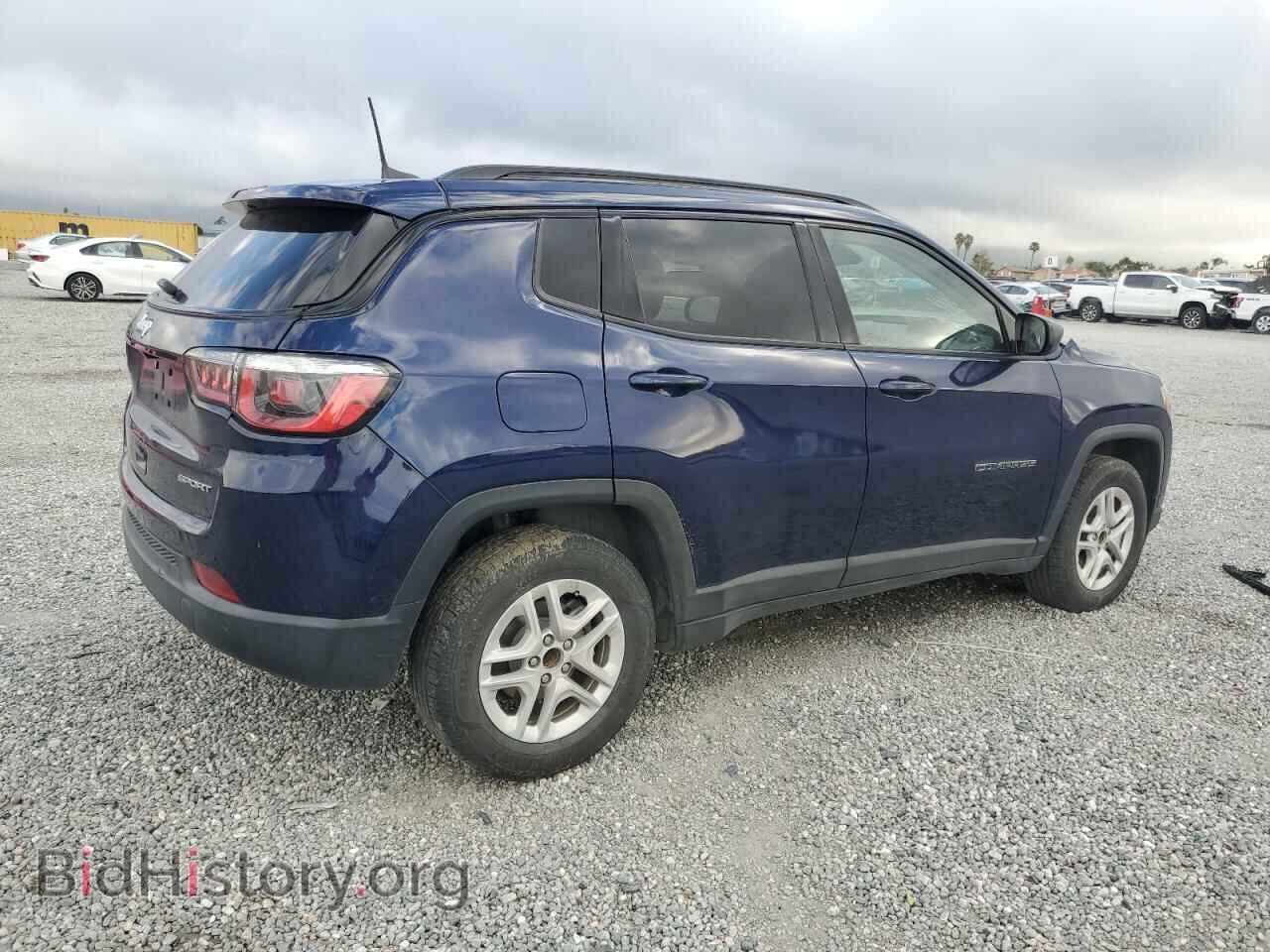 2018 JEEP COMPASS - VIN: 3C4NJCAB4JT488295 - Фото 3