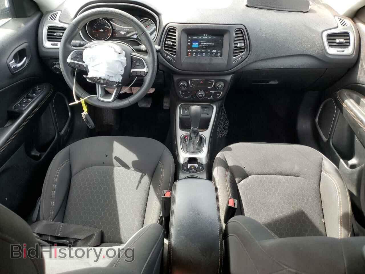 2018 JEEP COMPASS - VIN: 3C4NJCAB4JT488295 - Фото 8