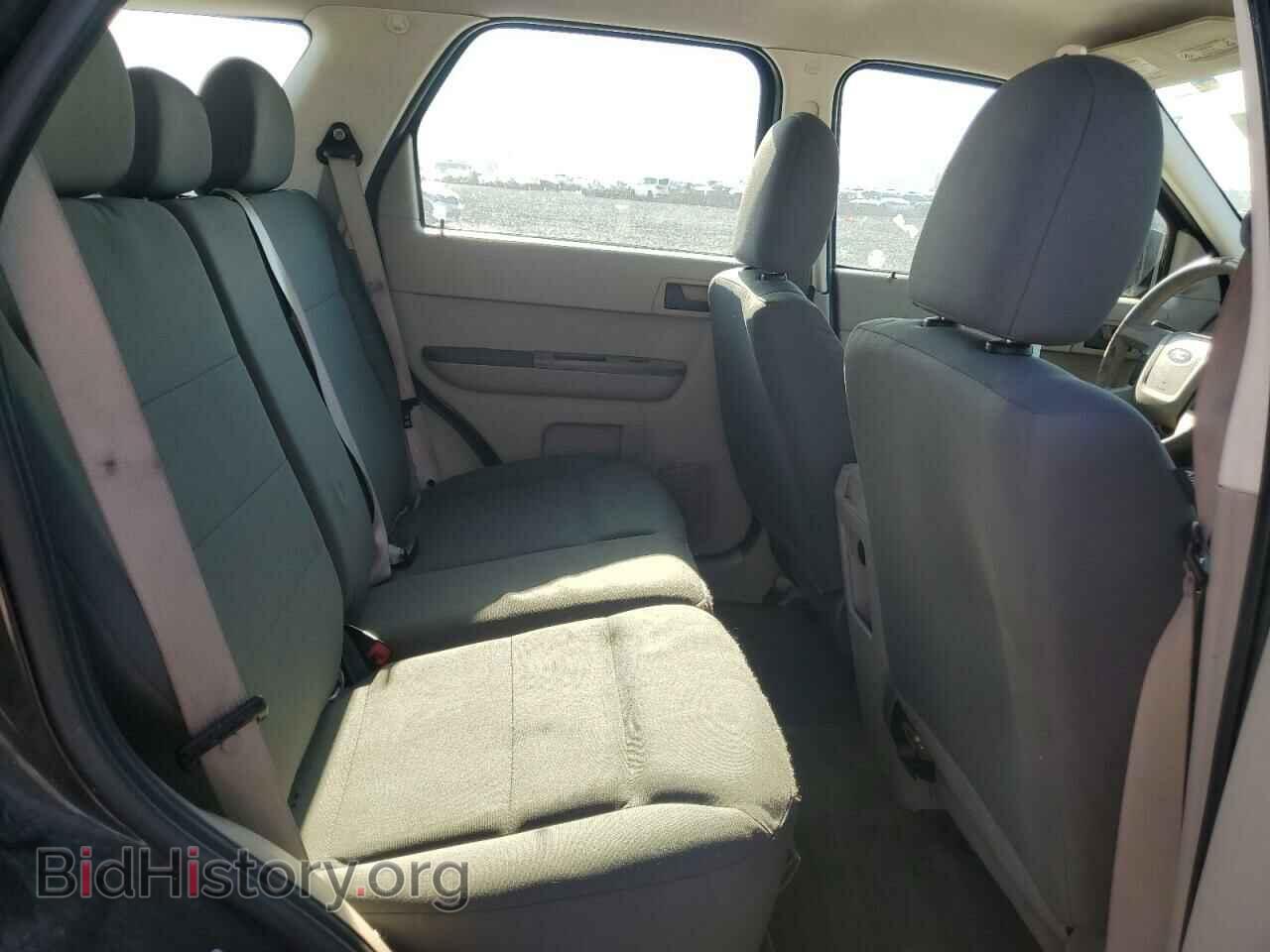2011 FORD ESCAPE - VIN: 1FMCU0C76BKC40151 - Фото 11