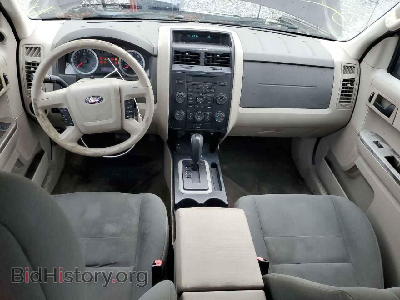 2011 FORD ESCAPE - VIN: 1FMCU0C76BKC40151 - Фото 8