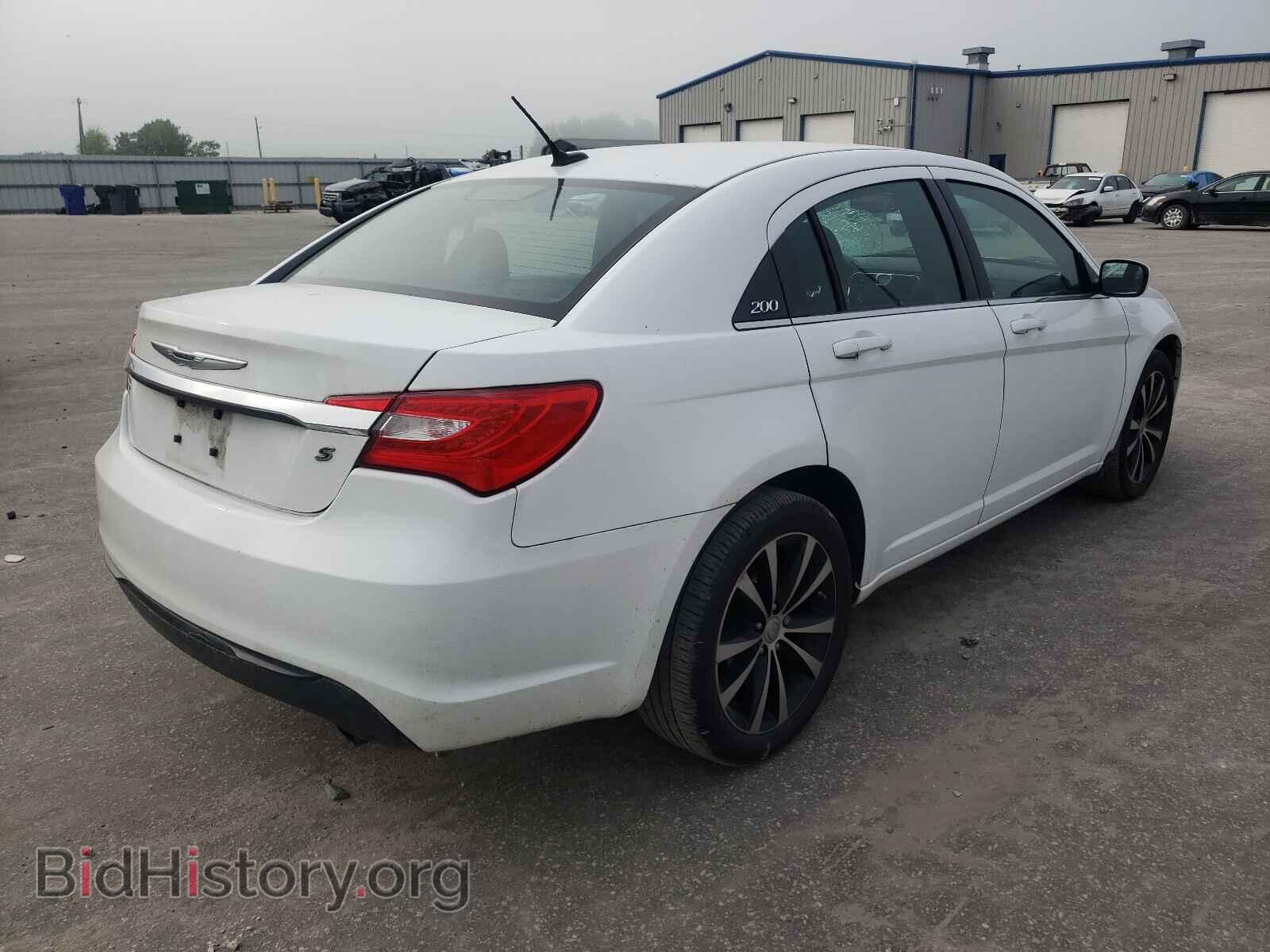 2014 CHRYSLER 200 - VIN: 1C3CCBBG0EN192075 - Фото 4