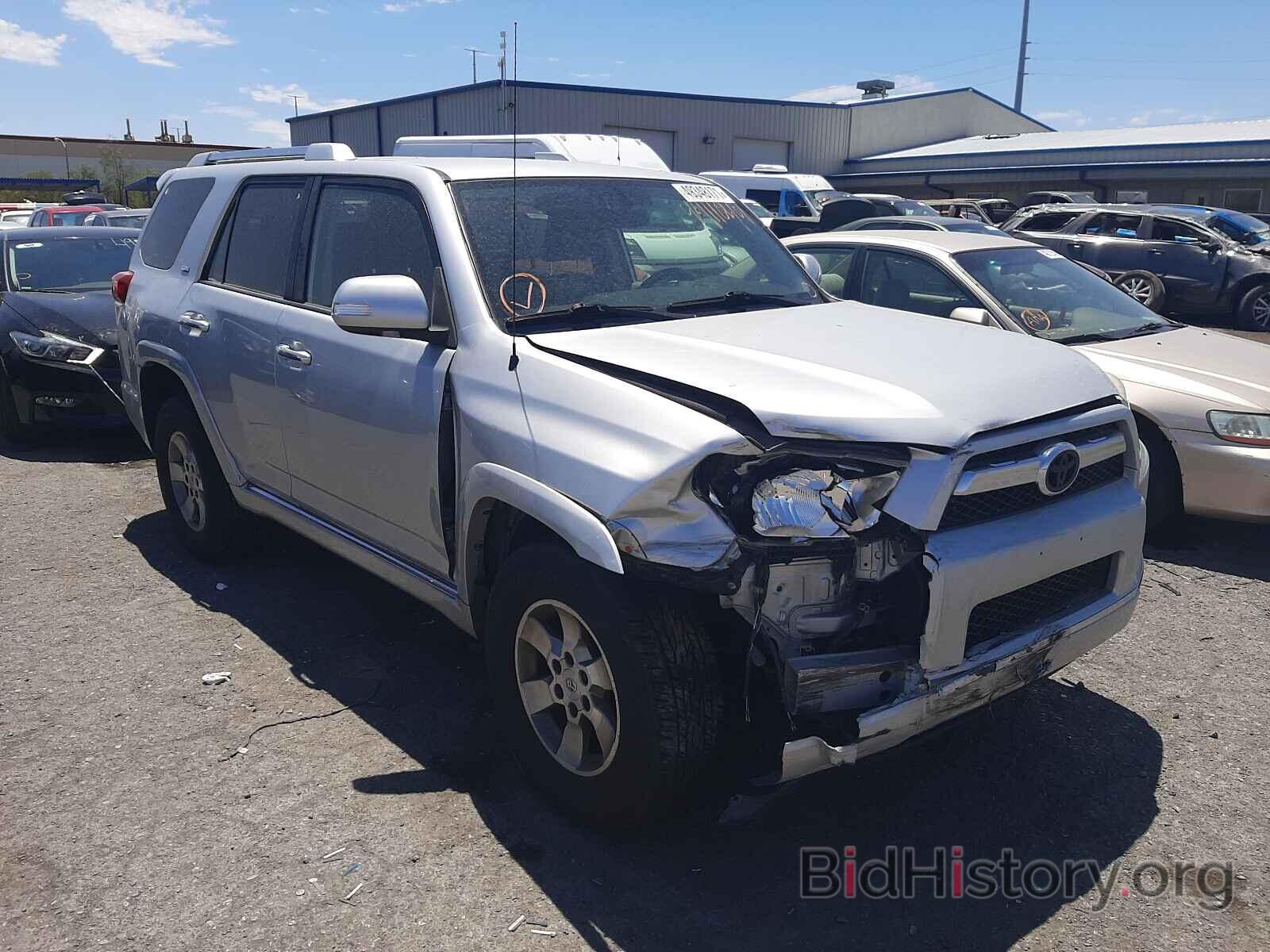 Photo JTEBU5JR1D5128128 - TOYOTA 4RUNNER 2013