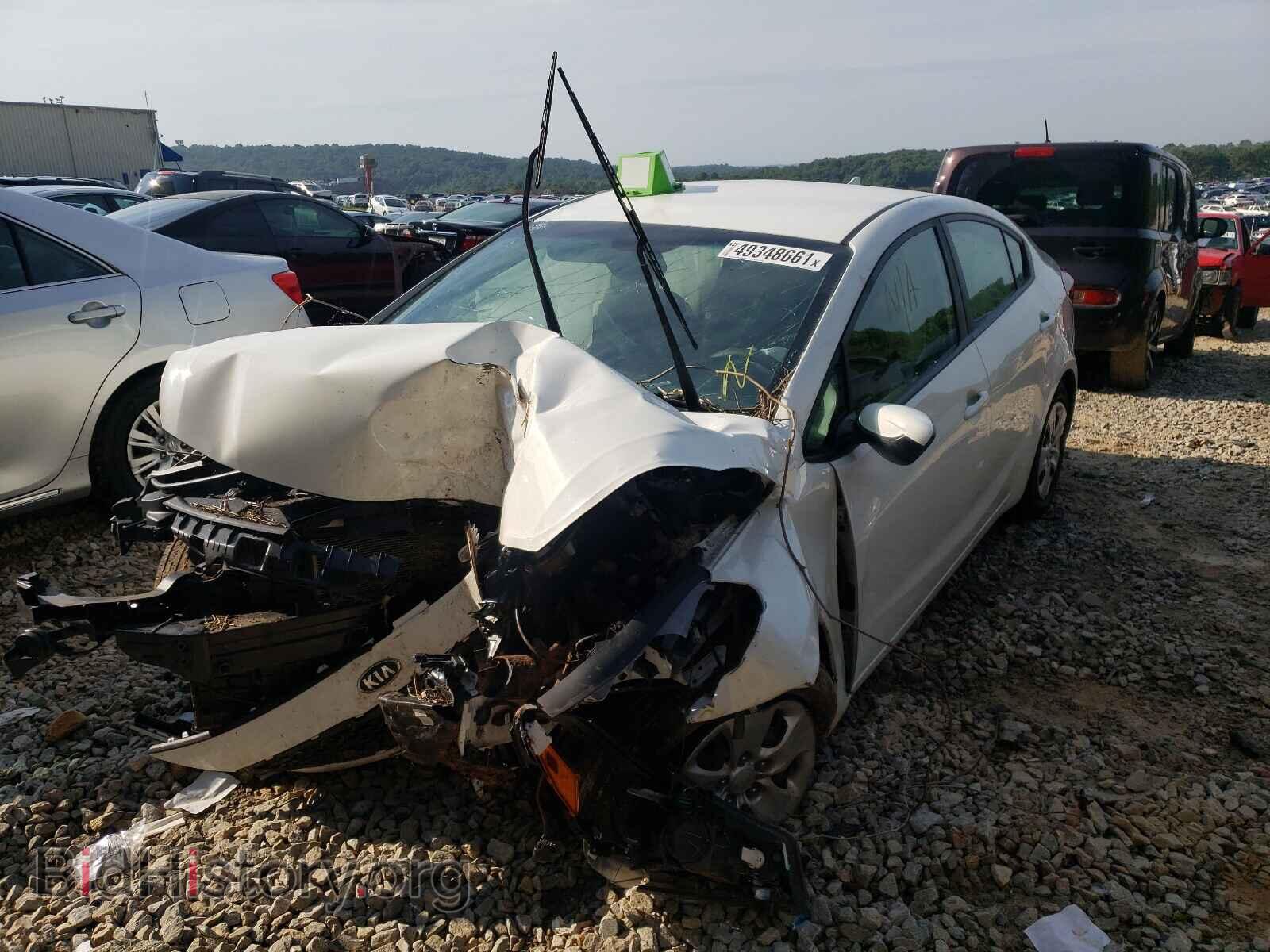 2017 KIA FORTE - VIN: 3KPFK4A73HE086706 - Фото 2