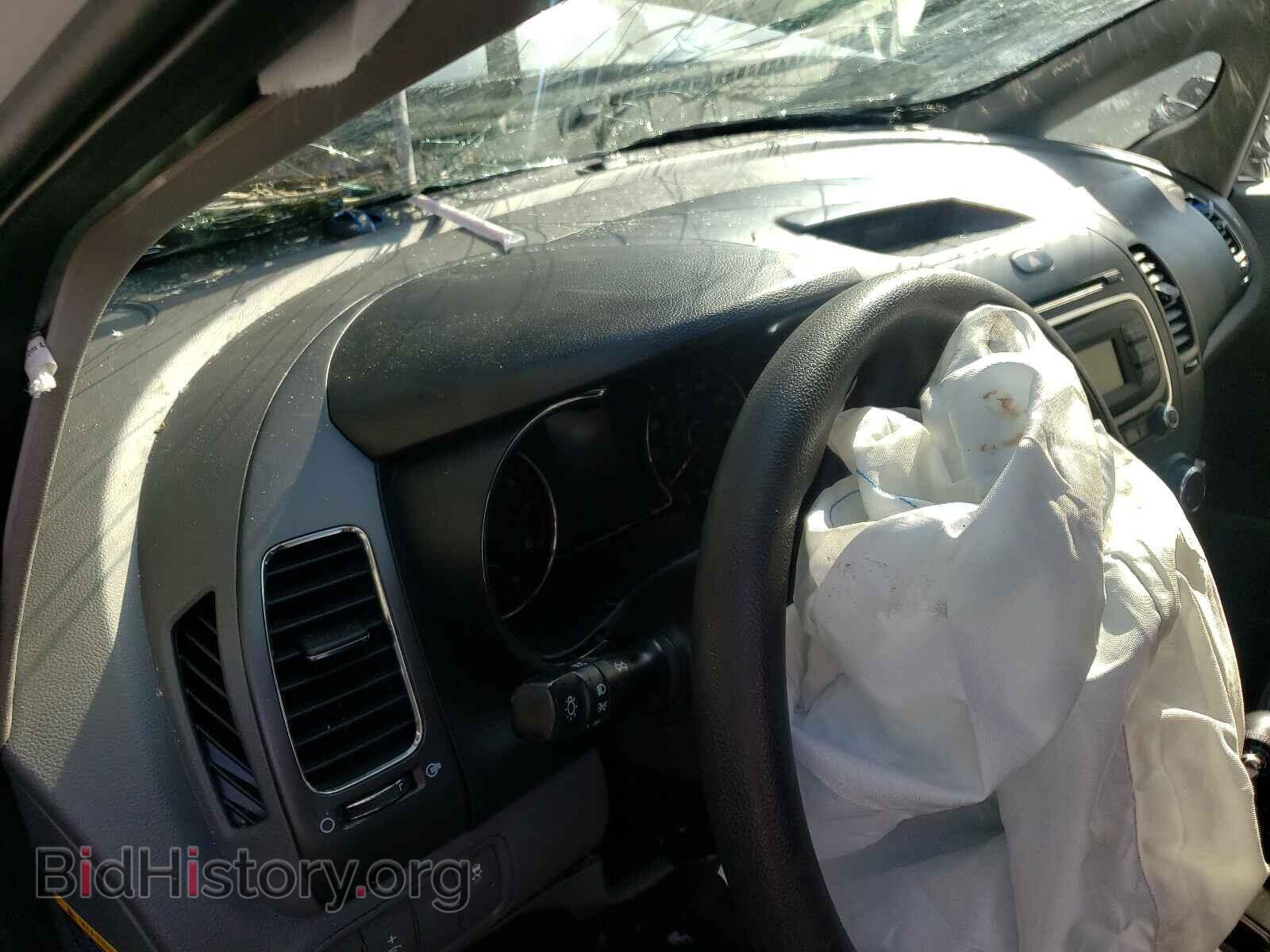 2017 KIA FORTE - VIN: 3KPFK4A73HE086706 - Фото 8