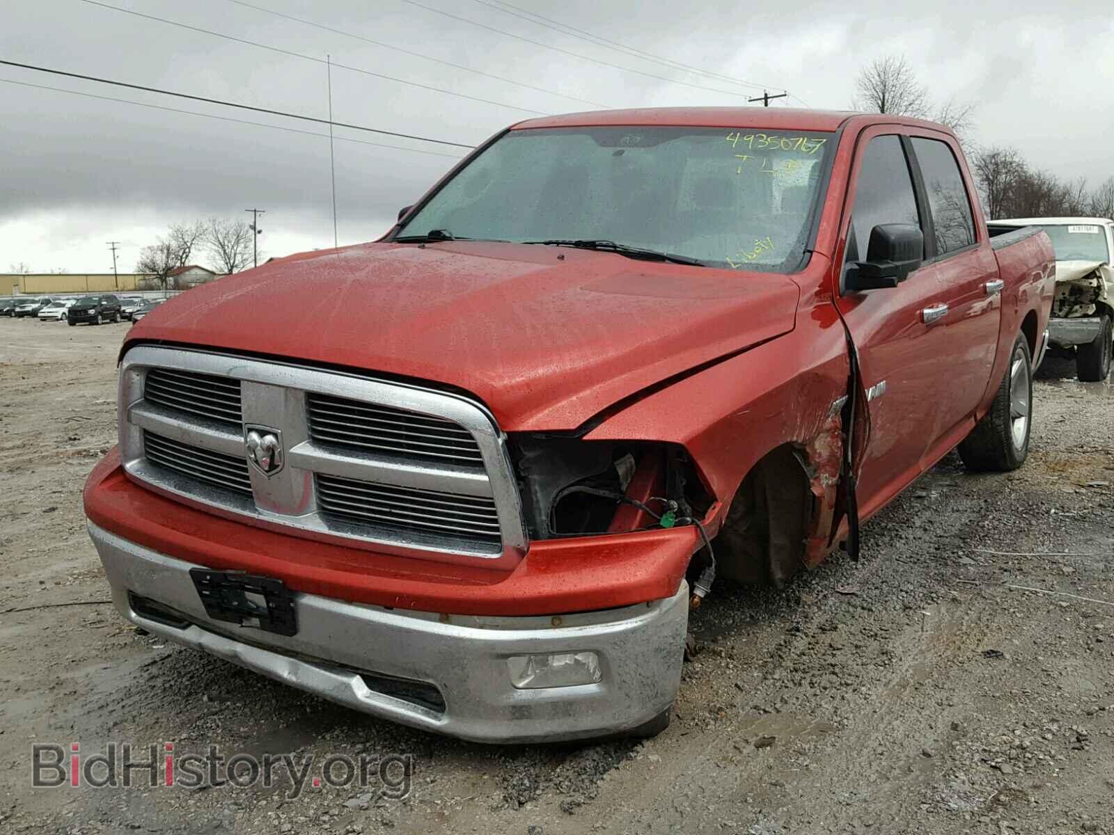 2010 DODGE RAM 1500 - VIN: 1D7RV1CT7AS161588 - Фото 2