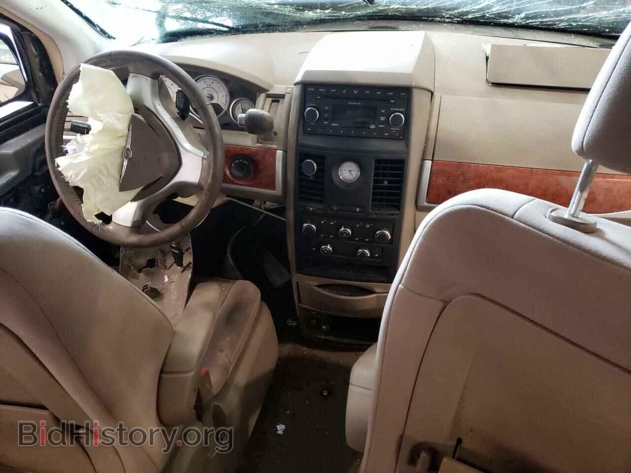 2008 CHRYSLER MINIVAN - VIN: 2A8HR54P48R148904 - Фото 8