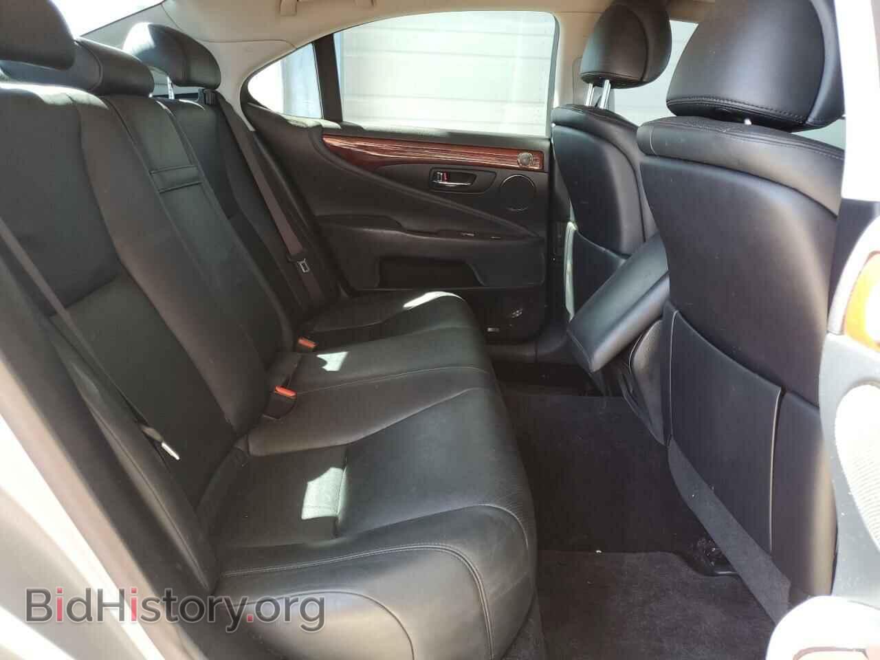 2012 LEXUS LS460 - VIN: JTHBL5EF2C5111455 - Photo 10