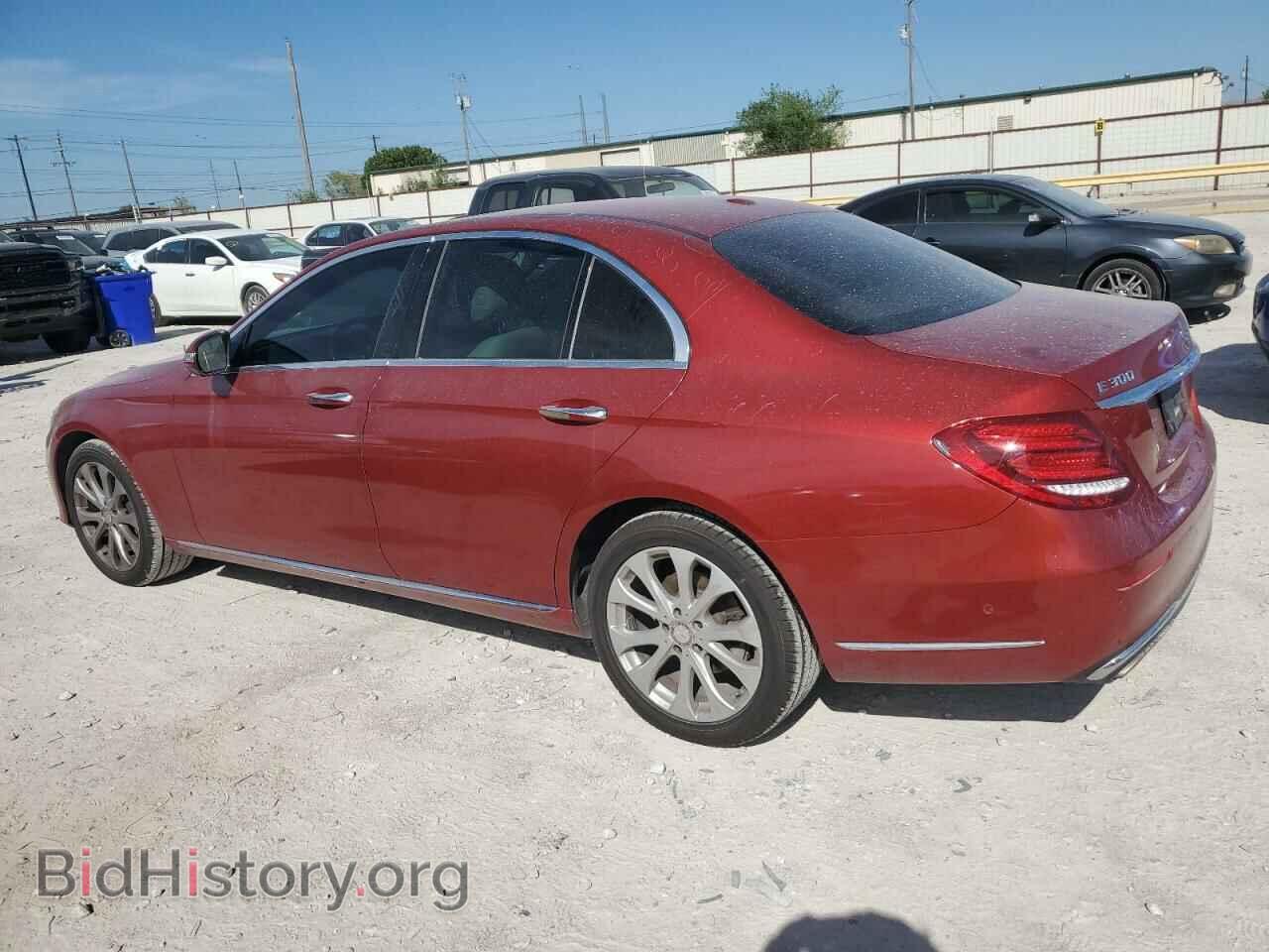 2017 MERCEDES-BENZ E-CLASS - VIN: WDDZF4JB3HA178672 - Фото 2