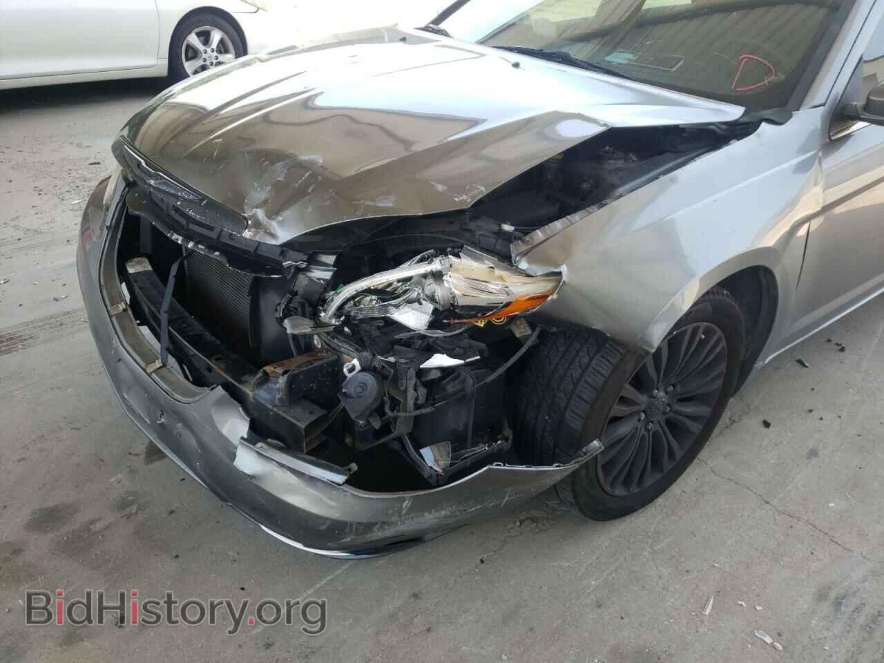 2012 CHRYSLER 200 - VIN: 1C3CCBAB3CN256967 - Фото 9