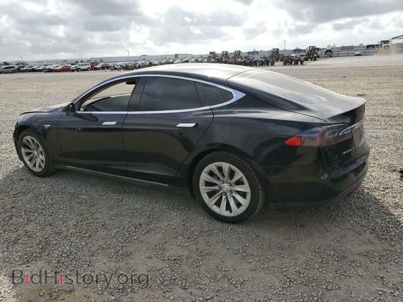 2016 Tesla MODEL S (VIN 5YJSA1E19GF131999) — фото 2 из 13
