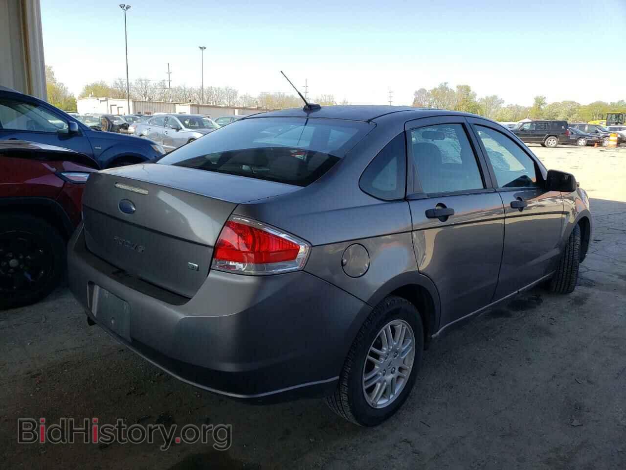 2011 FORD FOCUS - VIN: 1FAHP3FN1BW194630 - Фото 3