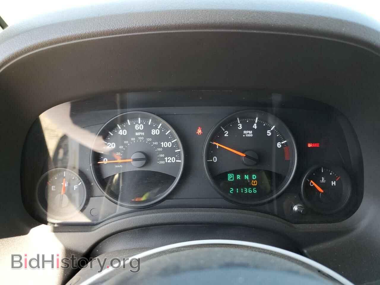 2012 JEEP COMPASS - VIN: 1C4NJDBB6CD582689 - Photo 9