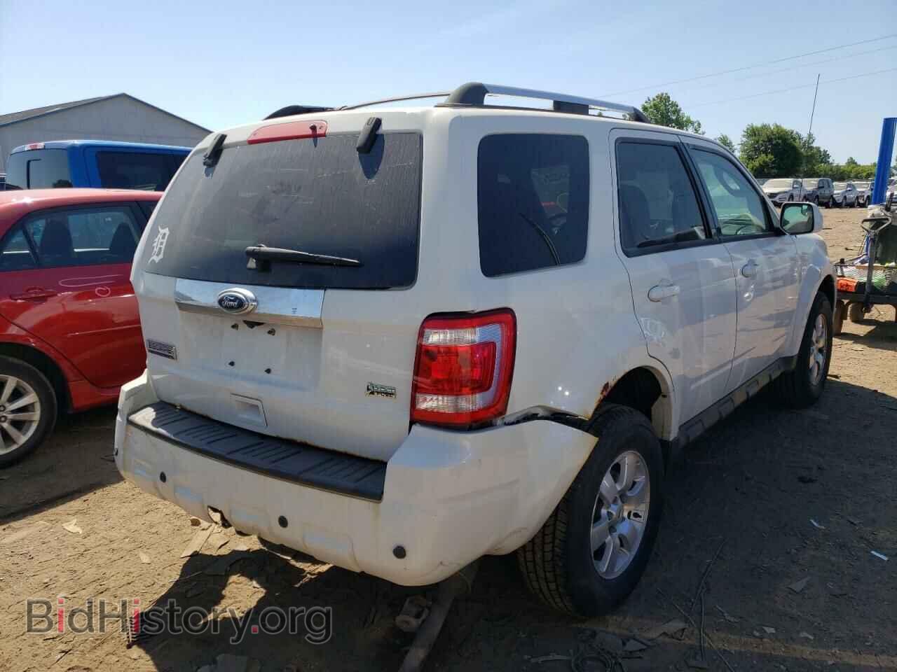2011 FORD ESCAPE - VIN: 1FMCU9EG2BKA21690 - Фото 4