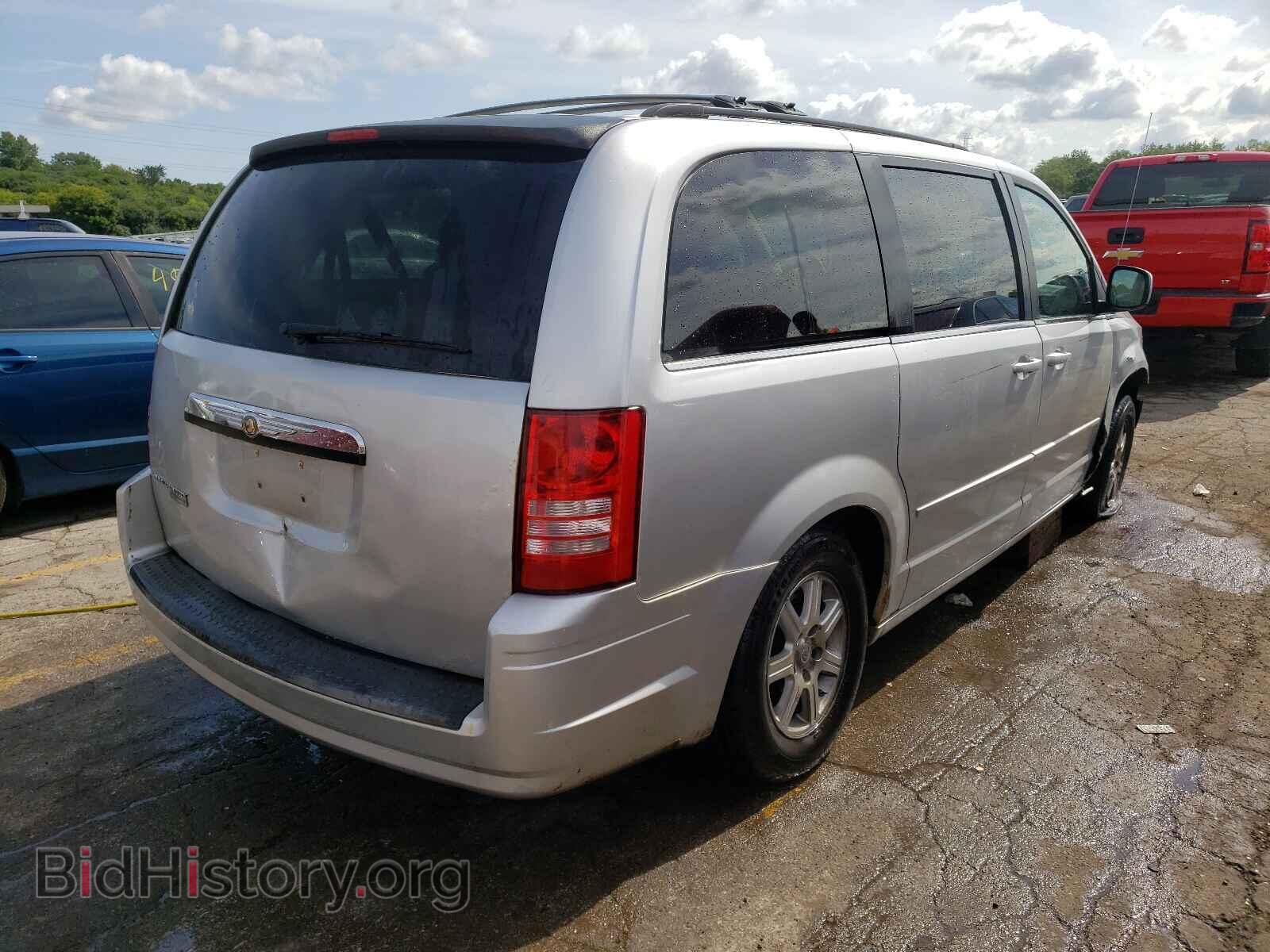 2008 CHRYSLER MINIVAN - VIN: 2A8HR54P48R691265 - Фото 4