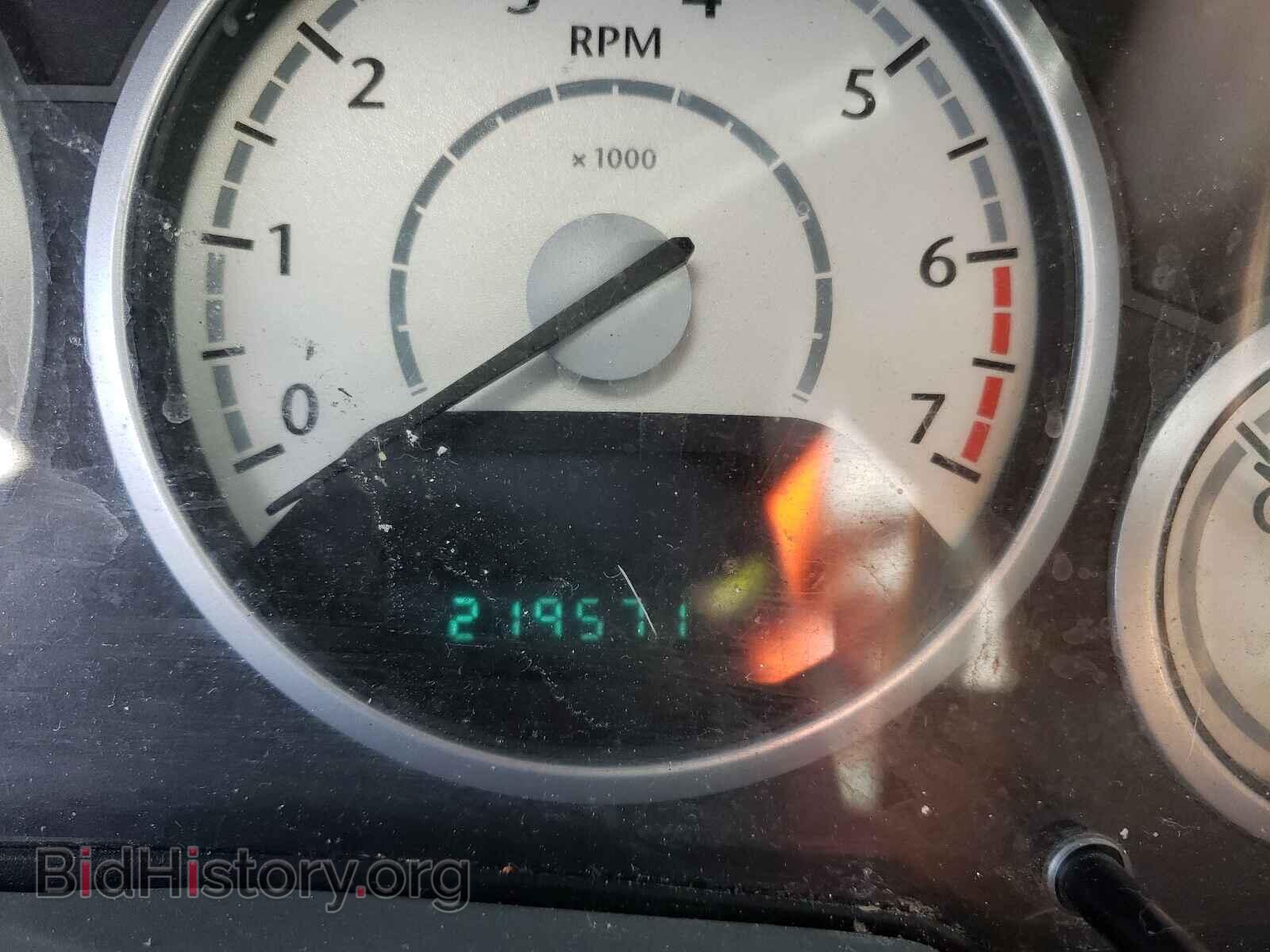 2008 CHRYSLER MINIVAN - VIN: 2A8HR54P48R691265 - Фото 8