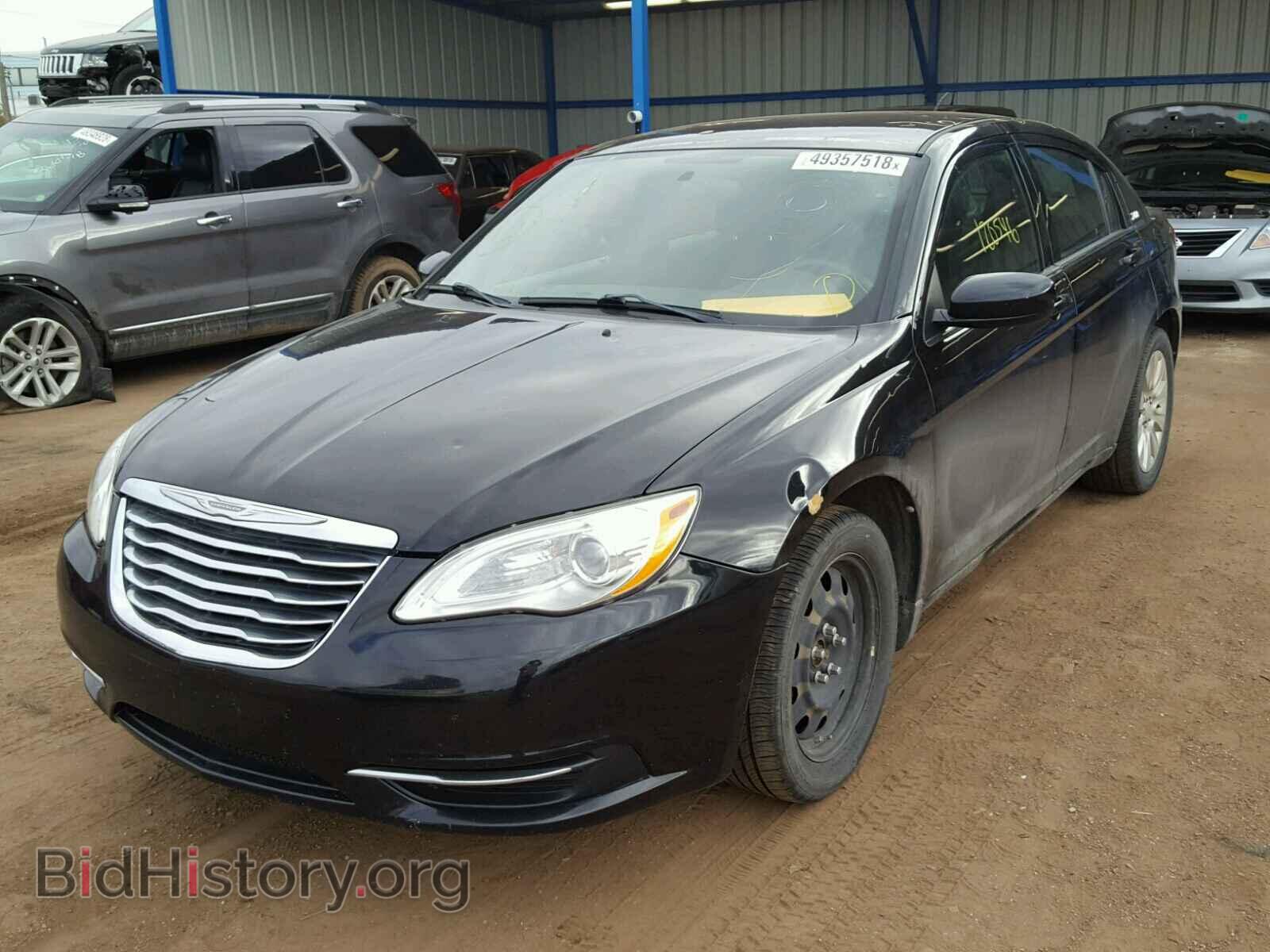 2012 CHRYSLER 200 - VIN: 1C3CCBAB8CN129793 - Фото 2