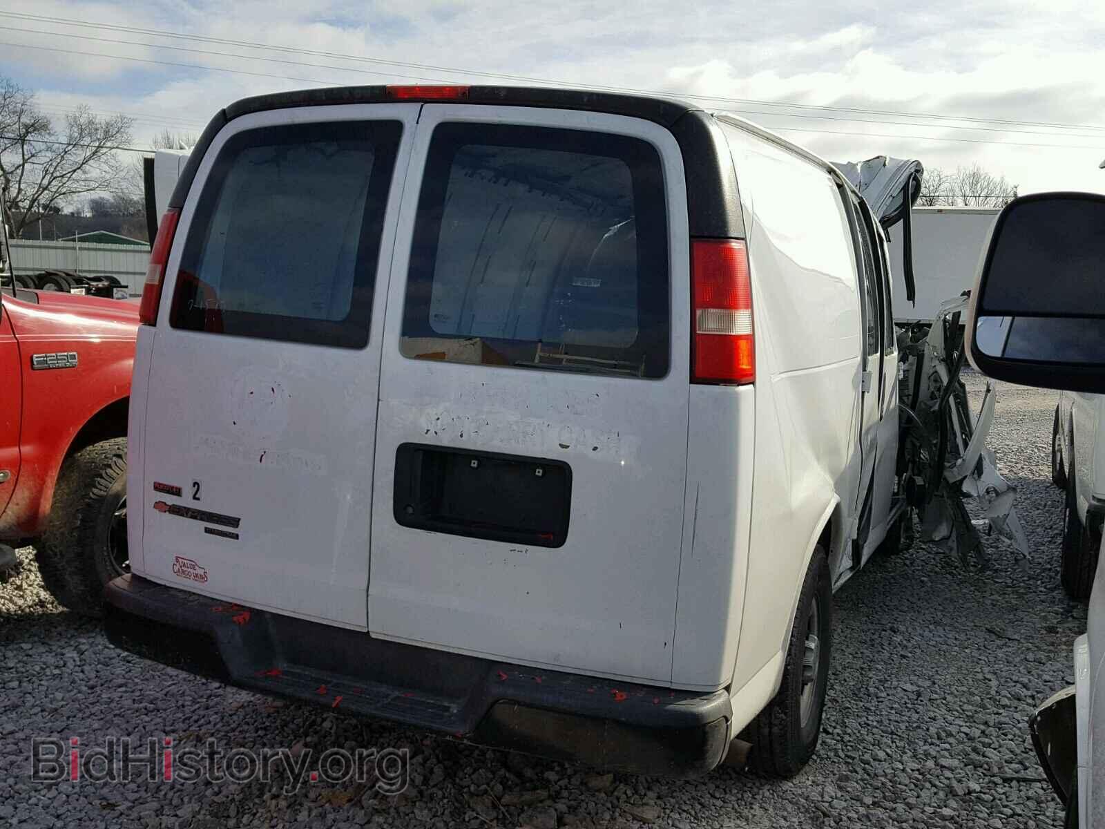 2011 CHEVROLET EXPRESS - VIN: 1GCWGFCA4B1167469 - Фото 4