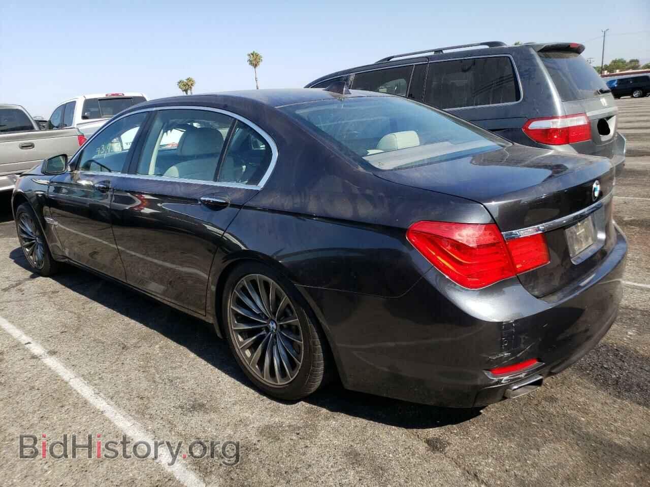 2011 BMW 7 SERIES - VIN: WBAKB4C58BC574216 - Фото 3