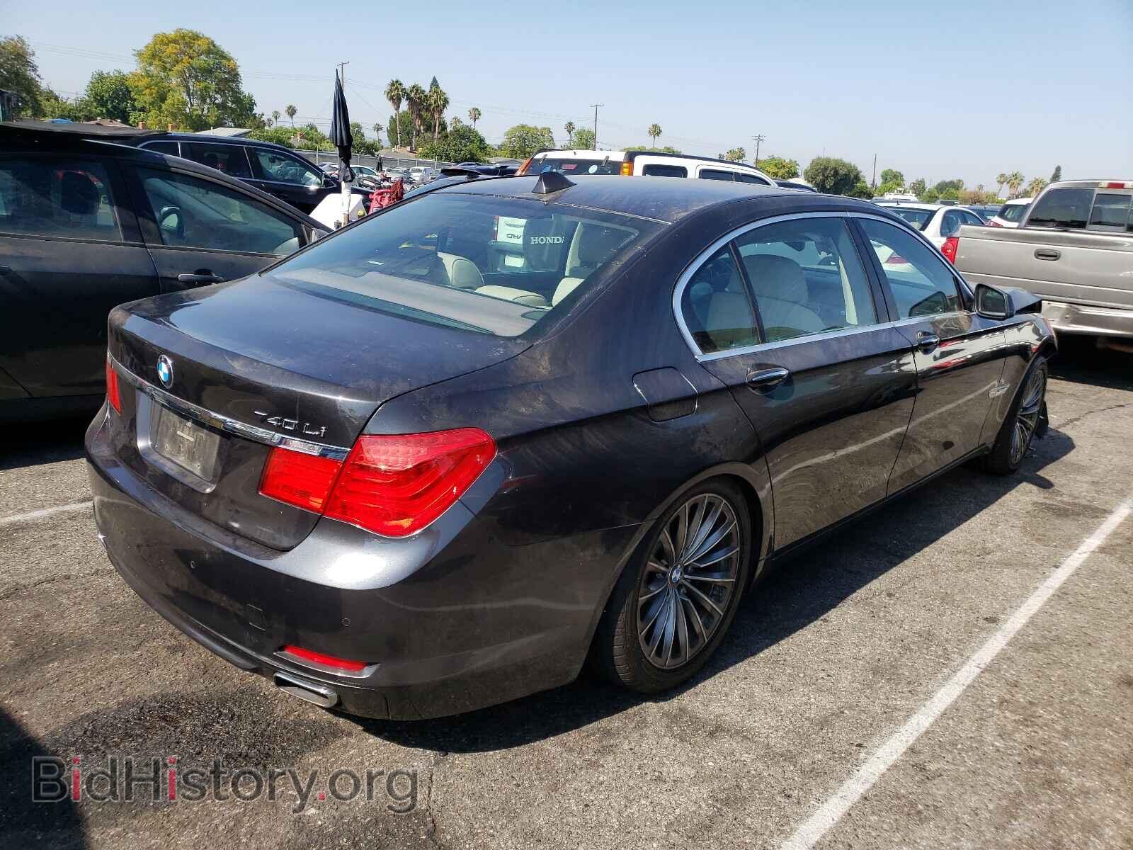 2011 BMW 7 SERIES - VIN: WBAKB4C58BC574216 - Фото 4