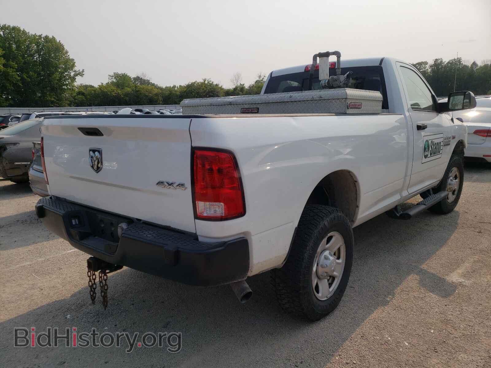 2017 RAM 3500 - VIN: 3C63R3AJ1HG584841 - Фото 4