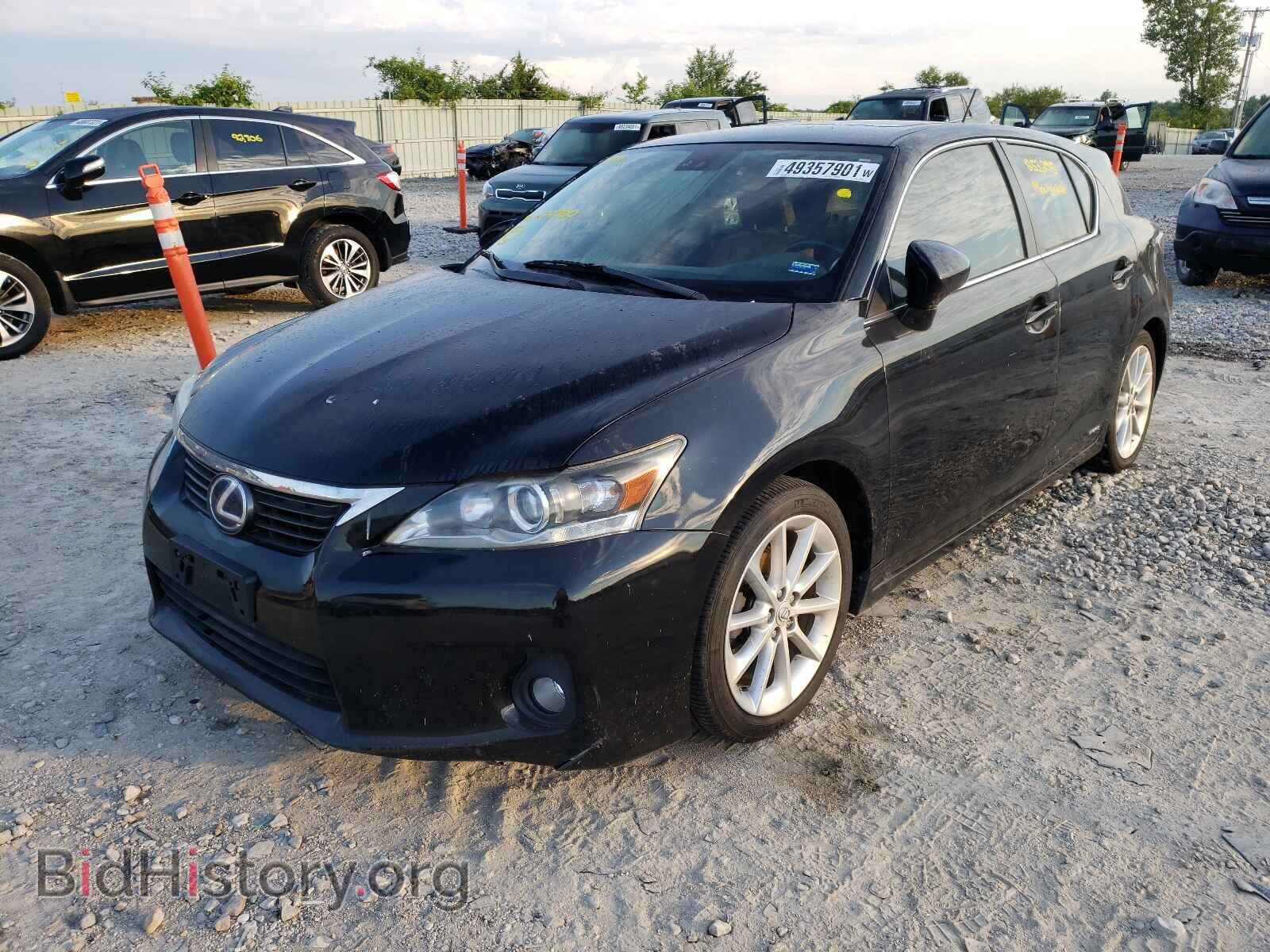 2011 LEXUS CT 200 - VIN: JTHKD5BH8B2039700 - Фото 2
