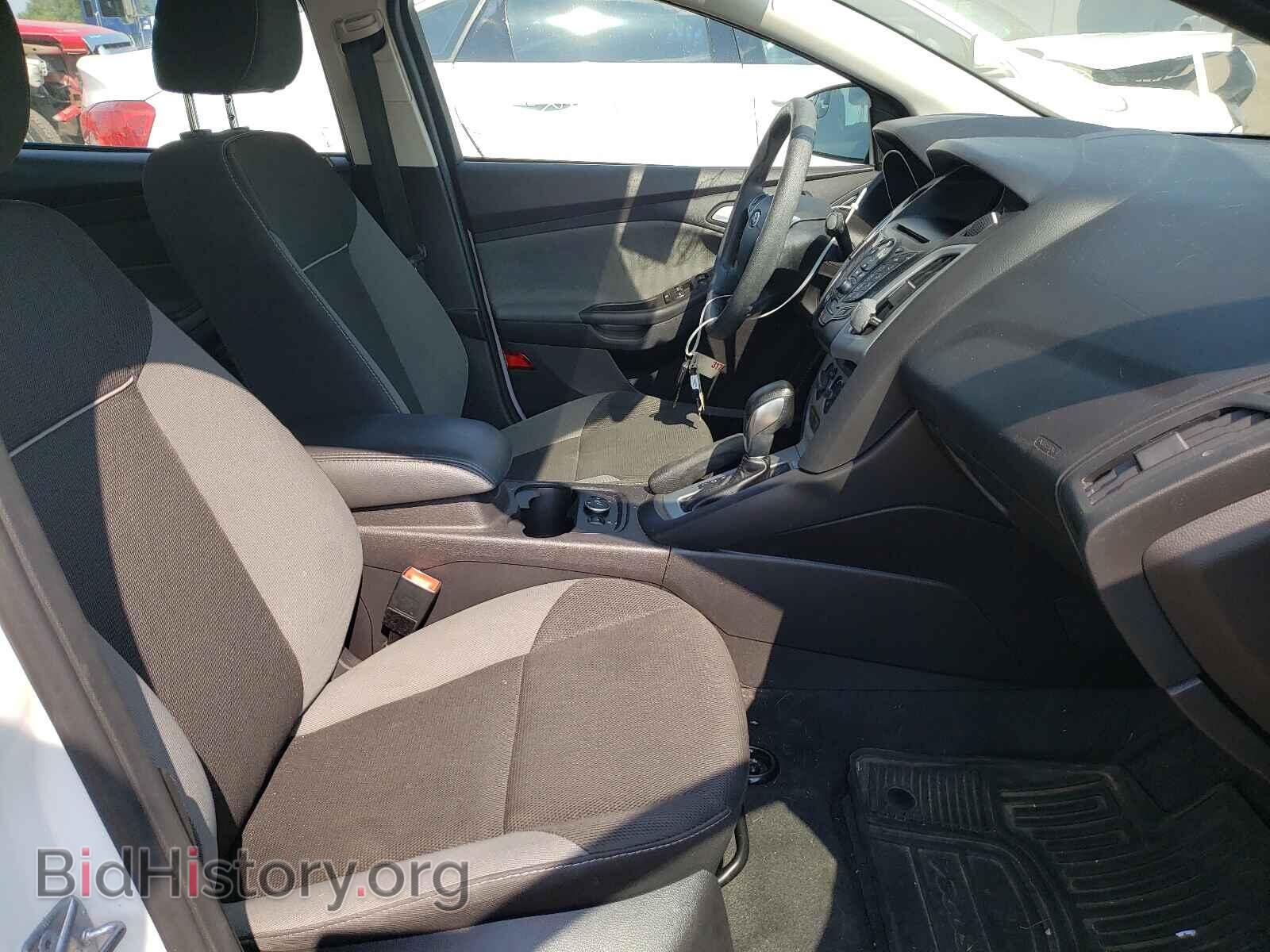 2014 FORD FOCUS - VIN: 1FADP3F28EL329922 - Photo 5