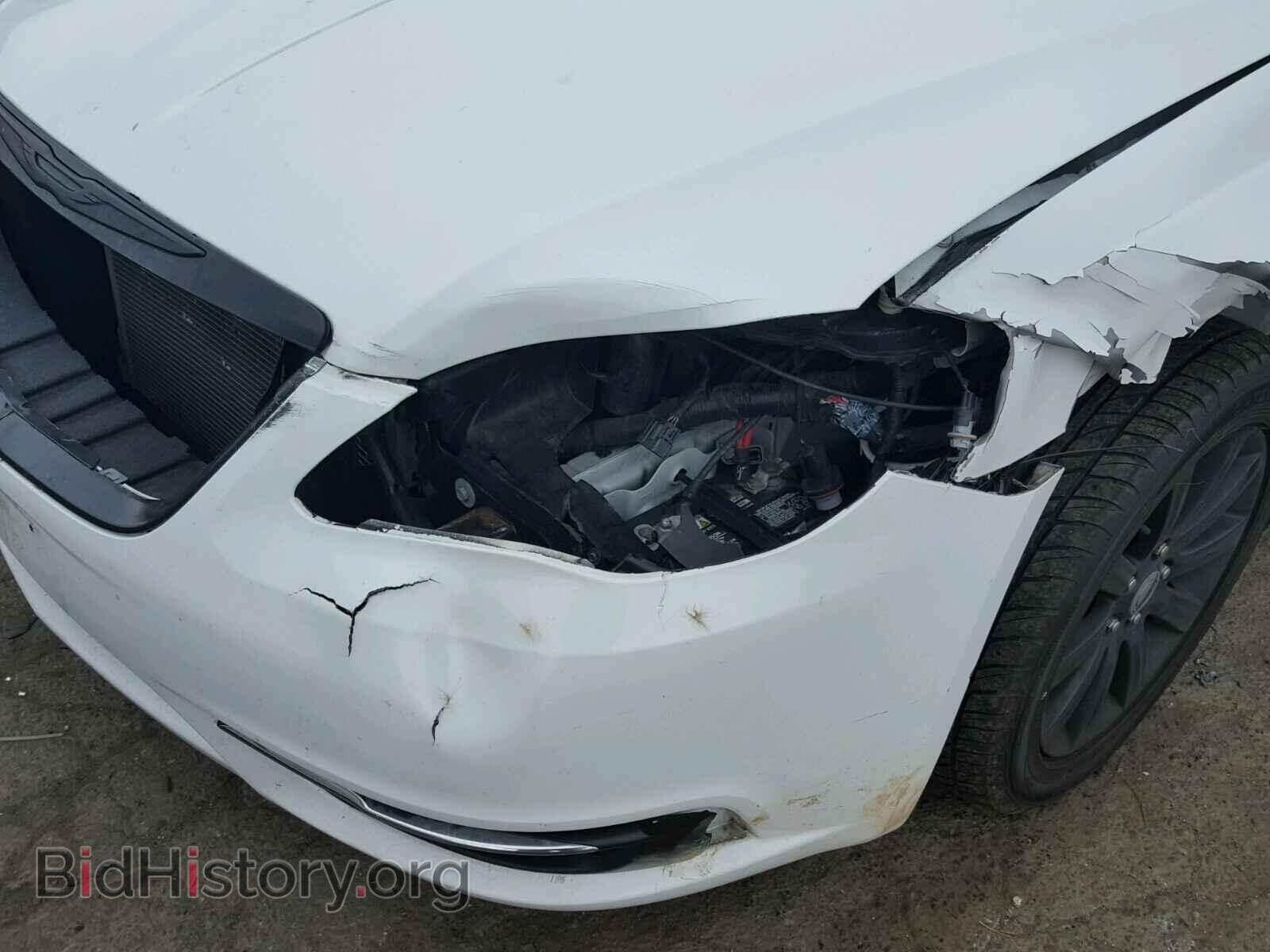 2013 CHRYSLER 200 - VIN: 1C3CCBBG2DN678210 - Фото 9