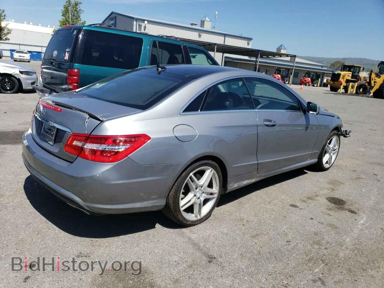 2011 MERCEDES-BENZ E-CLASS - VIN: WDDKJ7CBXBF079310 - Фото 3