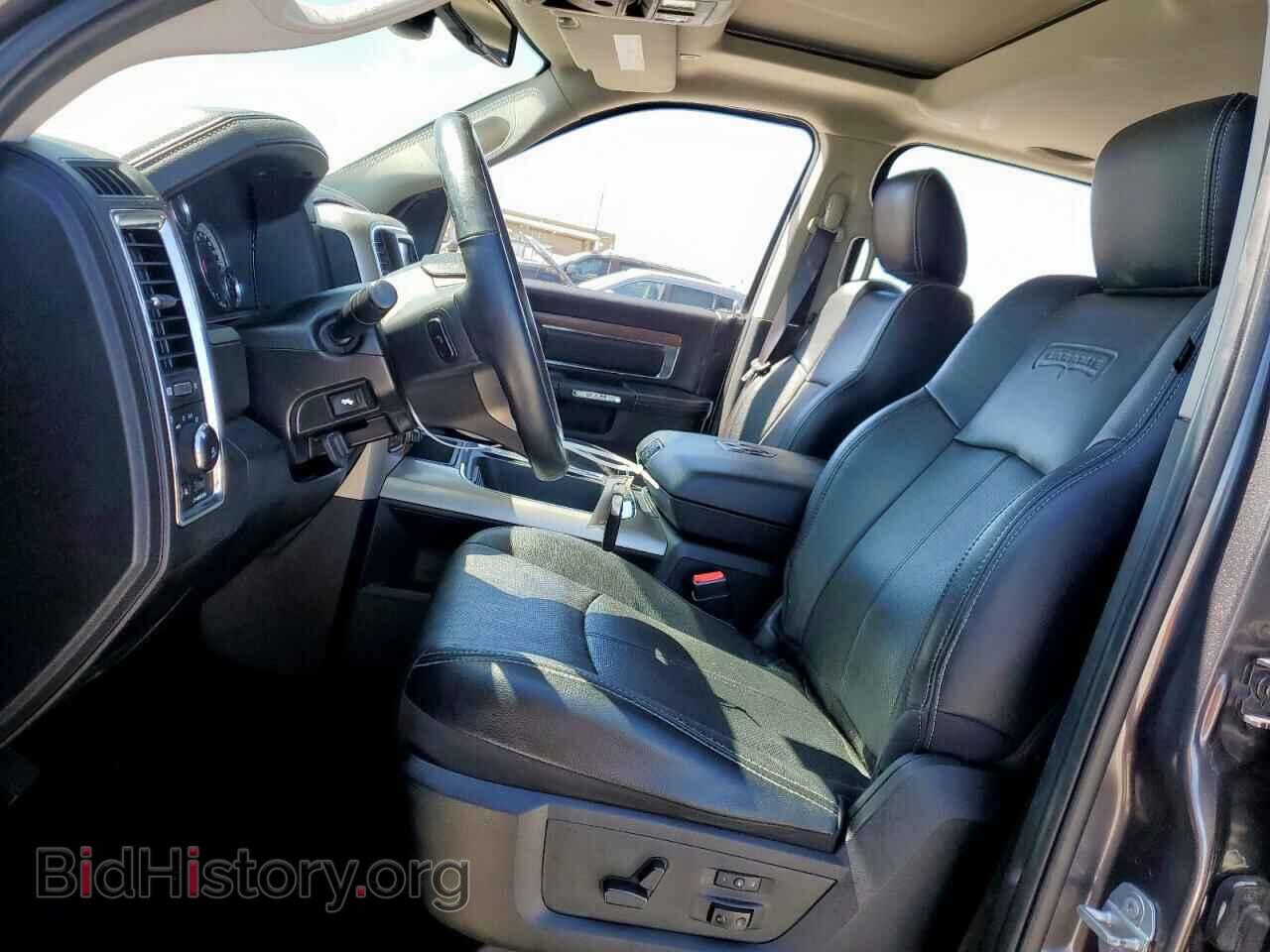 2018 RAM 1500 - VIN: 1C6RR7NM5JS259050 - Фото 7