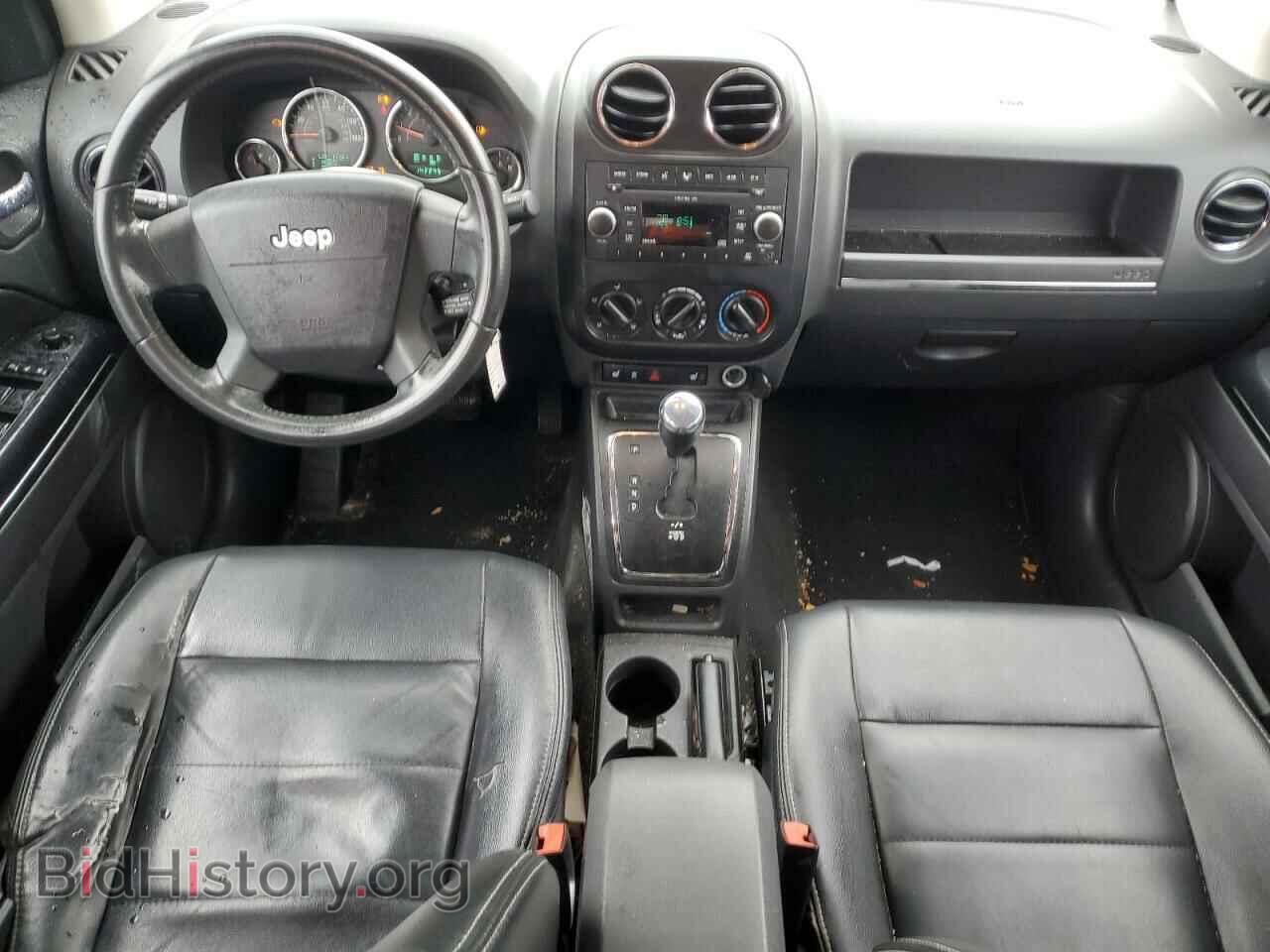 2009 JEEP COMPASS - VIN: 1J8FF57B89D173423 - Фото 8