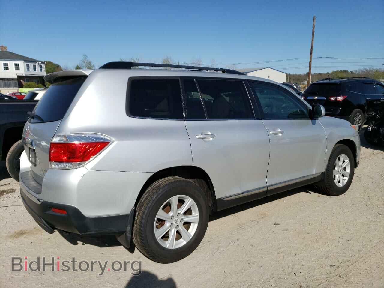 2012 TOYOTA HIGHLANDER - VIN: 5TDBK3EH4CS128343 - Фото 3
